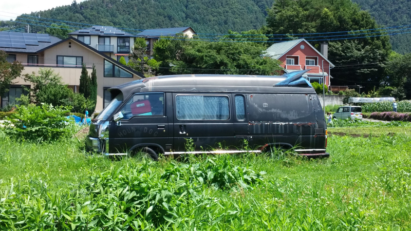 Illustration for article titled Abandoned and neglected vehicles in Japan